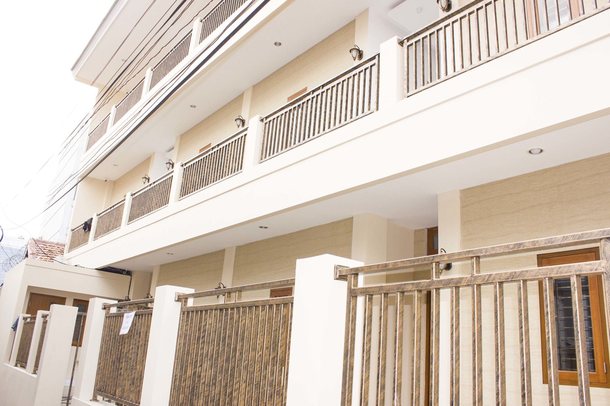 Lasem Menteng By Roomme Jakarta